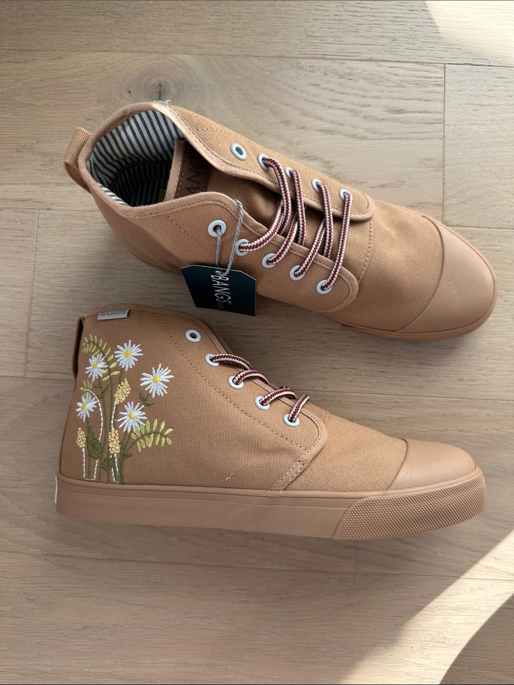 BANGS shoes Boone High Top Sneakers Embroidered Floral Camel Tan NWT W8.5